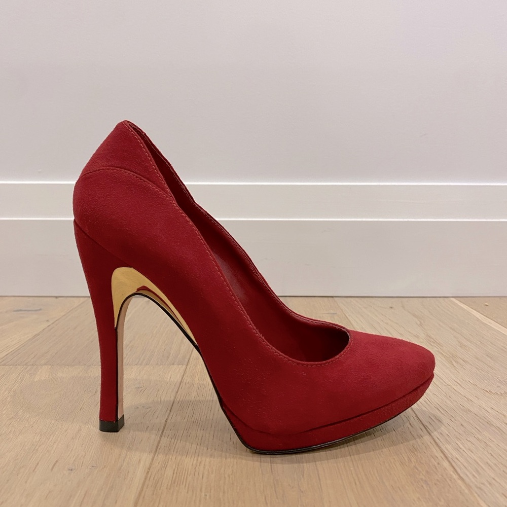 Alice + Olivia Heeda Heels in Garnet Suede | Size 37.5